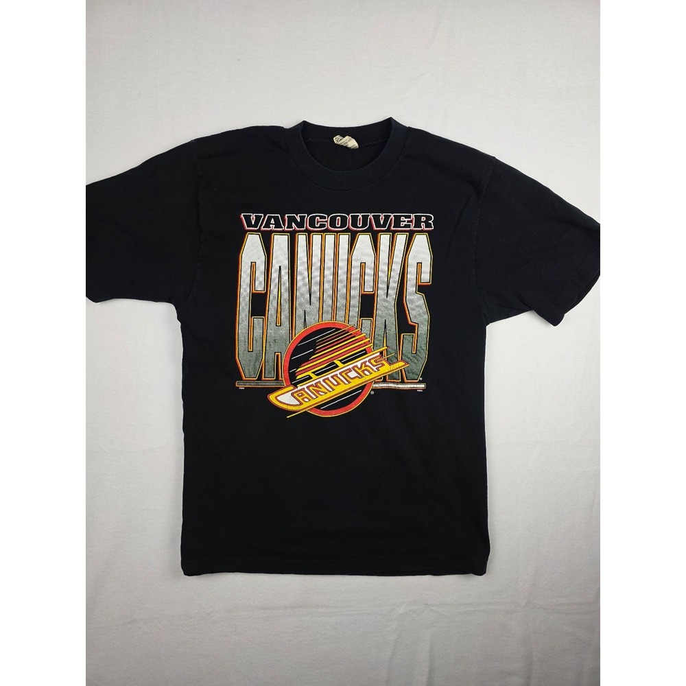 Vintage‎ NHL Vancouver Canucks Graphic Shirt